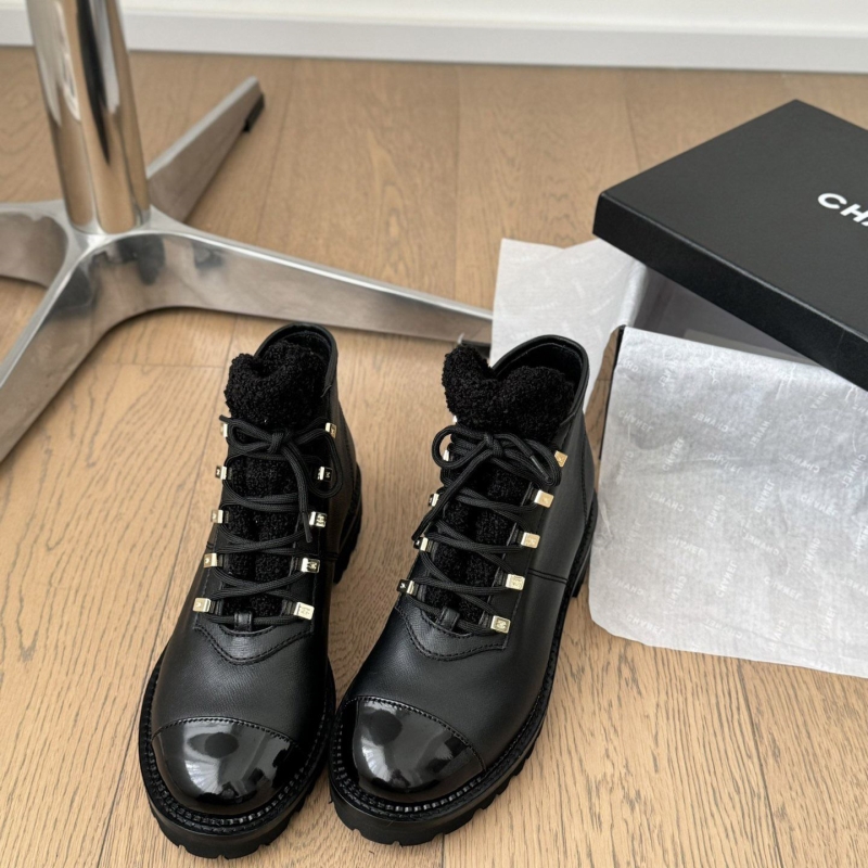 Ch*el boots